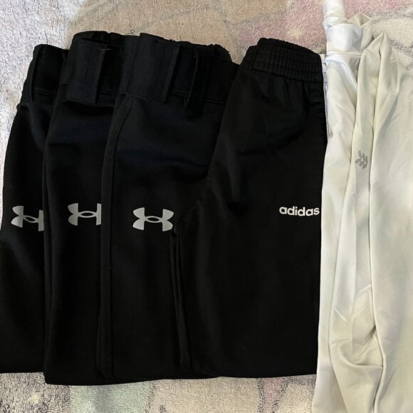 Adidas & Under Armour Athletic Bundle - 5 Pieces - Size 5 - Excellent Condition - Picture 1 of 10